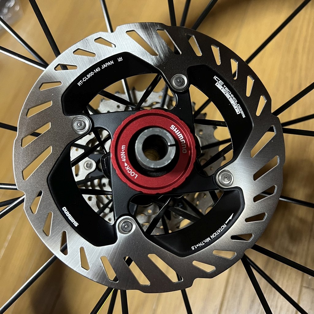 SHIMANO シマノ RT-CL900 140mm センターロック ナロータイプ 付属